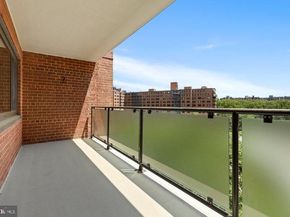 4201 Cathedral Avenue NW 923W, Washington DC 20016