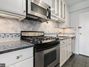 4201 Cathedral Avenue NW 923W, Washington DC 20016