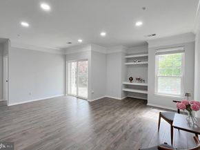 1600 Spring Gate Drive 2211, Mclean VA 22102
