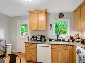 219 Buchanan Street, Alexandria VA 22314
