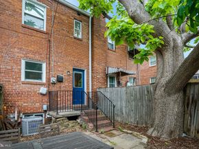 219 Buchanan Street, Alexandria VA 22314