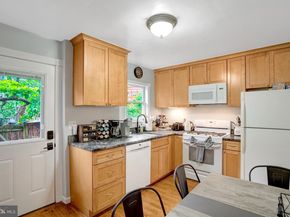 219 Buchanan Street, Alexandria VA 22314