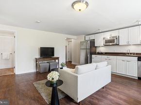 8618 Caroline Drive, Glenside PA 19038