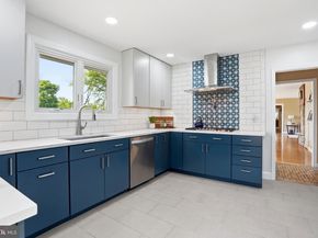 8618 Caroline Drive, Glenside PA 19038