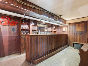 8618 Caroline Drive, Glenside PA 19038