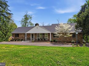 8618 Caroline Drive, Glenside PA 19038