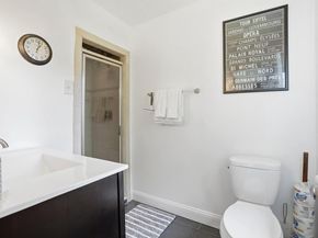 8618 Caroline Drive, Glenside PA 19038