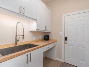 20237 Water Mark Place, Sterling VA 20165