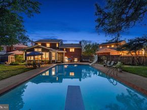 2905 Maplewood Place, Alexandria VA 22302