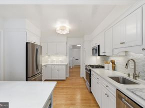 2905 Maplewood Place, Alexandria VA 22302