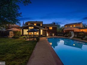 2905 Maplewood Place, Alexandria VA 22302