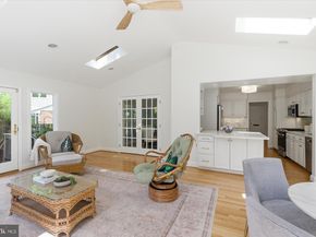 2905 Maplewood Place, Alexandria VA 22302
