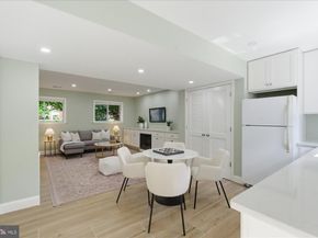 2905 Maplewood Place, Alexandria VA 22302