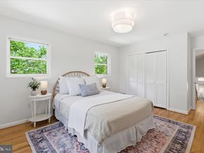 2905 Maplewood Place, Alexandria VA 22302