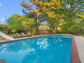 2905 Maplewood Place, Alexandria VA 22302