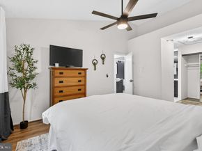 11711 Summerchase Circle, Reston VA 20194