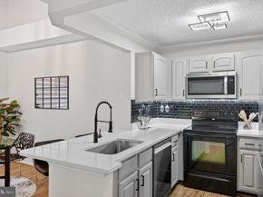 11711 Summerchase Circle, Reston VA 20194