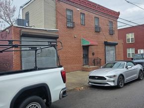2700 Earp Street, Philadelphia PA 19146