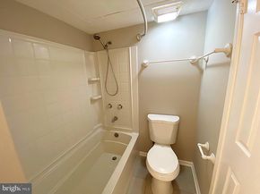 1524 Lincoln Way 209, Mclean VA 22102