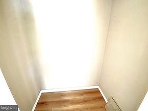 1524 Lincoln Way 209, Mclean VA 22102