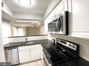 1524 Lincoln Way 209, Mclean VA 22102
