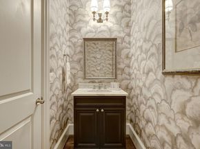 6514 Fairlawn Drive, Mclean VA 22101