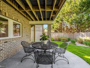 6514 Fairlawn Drive, Mclean VA 22101