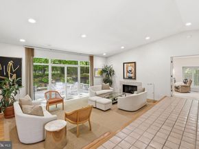 11815 Beekman Place, Rockville MD 20854
