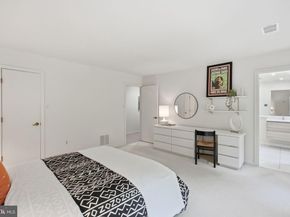 11815 Beekman Place, Rockville MD 20854