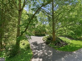11815 Beekman Place, Rockville MD 20854