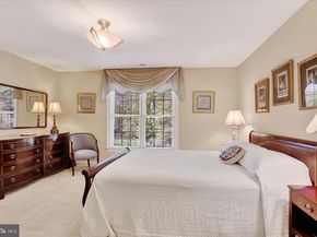 86 Rittenhouse Circle, Newtown PA 18940