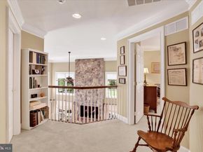 86 Rittenhouse Circle, Newtown PA 18940
