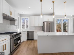 2373 Whitestone Hill Court, Falls Church VA 22043