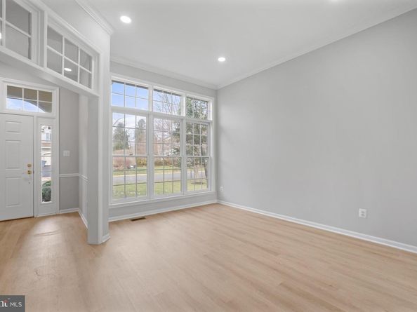 2373 Whitestone Hill Court, Falls Church VA 22043
