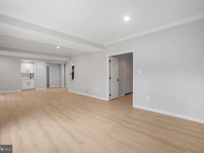 2373 Whitestone Hill Court, Falls Church VA 22043