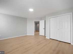 2373 Whitestone Hill Court, Falls Church VA 22043
