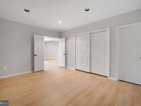 2373 Whitestone Hill Court, Falls Church VA 22043
