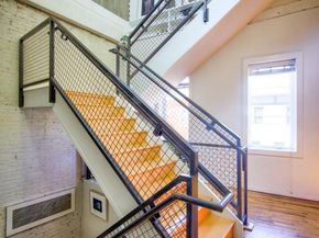 915 S 7TH Street, Philadelphia PA 19147