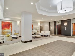 1225 Martha Custis Drive 811, Alexandria VA 22302