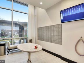 1225 Martha Custis Drive 811, Alexandria VA 22302