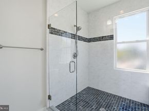 401 N Edgewood Street, Arlington VA 22201