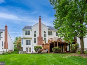 47265 Middle Bluff Place, Sterling VA 20165