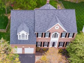 47265 Middle Bluff Place, Sterling VA 20165
