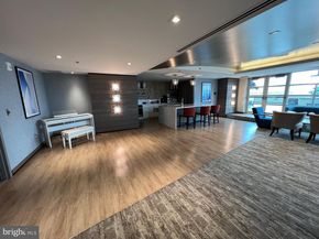 717 S Columbus Boulevard 406, Philadelphia PA 19147