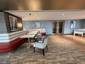 717 S Columbus Boulevard 406, Philadelphia PA 19147
