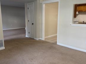 2404 Whitpain Hls, Blue Bell PA 19422