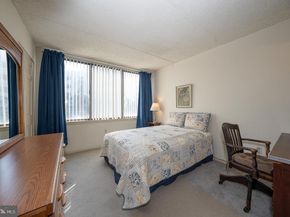 19 Rock Hill Road 1G, Bala Cynwyd PA 19004