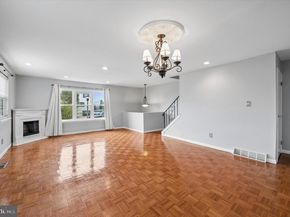 804 Keely Place, Philadelphia PA 19128