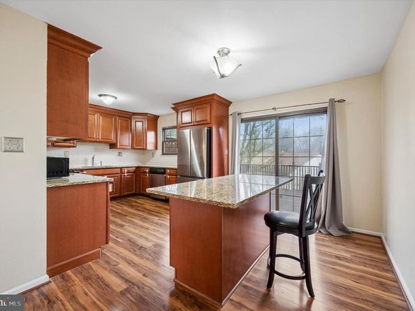 804 Keely Place, Philadelphia PA 19128