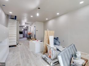 2526 Coral, Philadelphia PA 19125